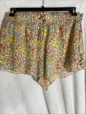 For love & lemons Victoria’s Secret Floral Print Shorts